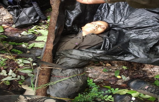 पुलिस -नक्सली मुठभेड़, 4 नक्सली की मौत