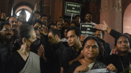 Congress protest against inflation, Rahul-Priyanka in custody
