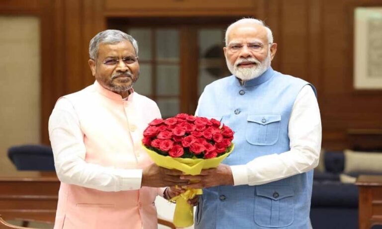 नेता प्रतिपक्ष बाबूलाल मरांडी ने प्रधानमंत्री नरेंद्र मोदी से की मुलाकात