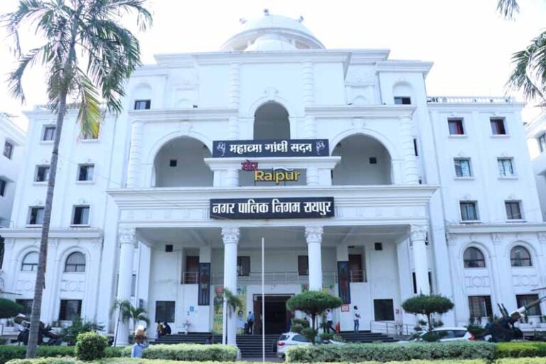 नगर निगम की मेयर इन काउंसिल के सदस्यों की सूची जारी