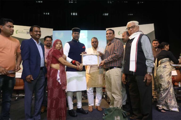 मंत्री सारंग ने किया सहकारिता विभाग के सभी 25 अनुकंपा नियुक्ति आदेशों का वितरण