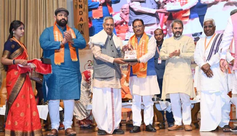 संस्कृति की रक्षा और जनकल्याण में आर्य समाज की भूमिका अनुकरणीय : मुख्यमंत्री साय