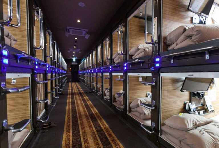 भोपाल रेलवे स्टेशन पर POD होटल की सुविधा शुरु, मात्र 200 रुपए में मिलेगी AC रूम की फैसिलिटी