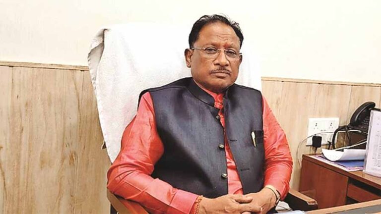 गुढ़ियारी में हुई मासूम बच्चे की मौत, सीएम साय के निर्देश पर परिवारजनों को तत्काल 4 लाख रूपये की मिली आर्थिक सहायता