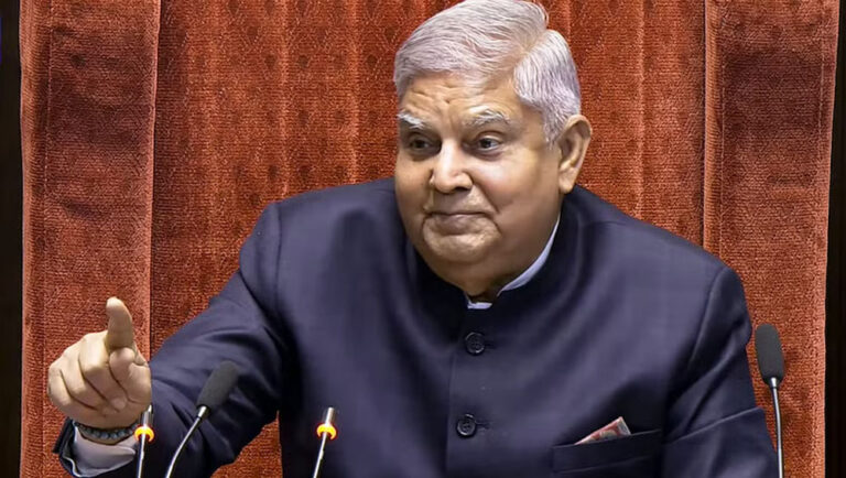उपराष्ट्रपति धनखड़ ने कहा कि संविधान को अंतिम रुप से तय करने वाले निर्वाचित प्रतिनिधि ही होंगे और इससे ऊपर कोई अथॉरिटी नहीं…