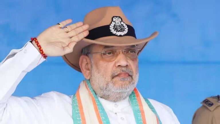 शाह ने मुख्यमंत्रियों से कहा कि वे पाकिस्तानी नागरिकों की सूची केंद्र सरकार को भेजें ताकि उनके वीजा तुरंत रद्द किए जा सकें