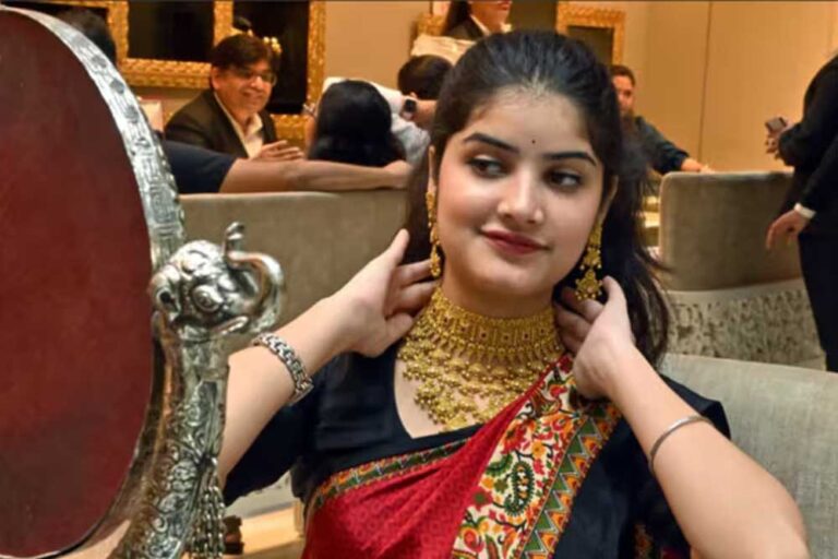 सोने की कीमत में रिकॉर्ड तेजी, ₹1 लाख के पार पहुंचा भाव, आपके शहर में क्या है रेट