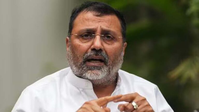निशिकांत दुबे इन दिनों सुर्खियों में, पूर्व CEC कुरैशी पर तगड़ा वार, आप चुनाव नहीं, मुस्लिम आयुक्त थे