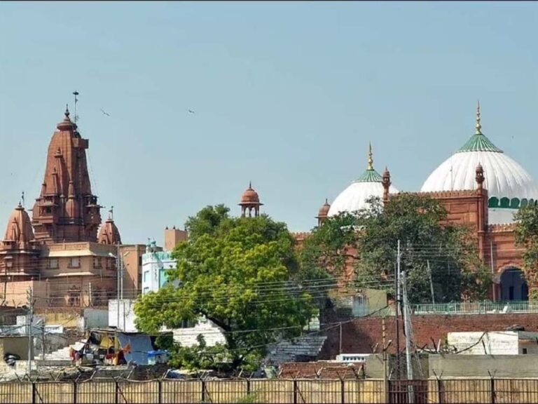 मथुरा की शाही ईदगाह को मस्जिद के तौर पर इस्तेमाल नहीं किया जा सकता,  ASI का कंट्रोल, फिर SC पहुंचा मामला
