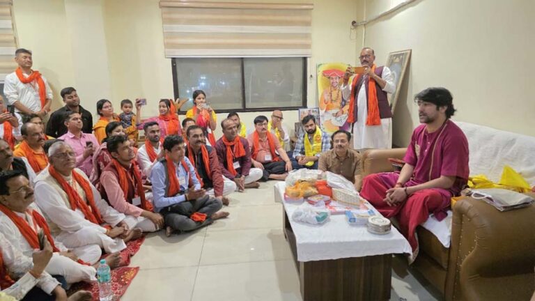 प्राचीन परंपरा को मजबूत कर रही आरोग्य भारती: पं. धीरेंद्र कृष्ण शास्त्री