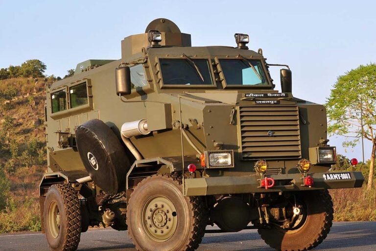 ऑर्डिनेंस फैक्ट्री जबलपुर के रिटायर्ड कर्मचारियों का दावा है कि केवल एक फैक्ट्री के गोला बारूद से पूरा पाकिस्तान नष्ट हो सकता