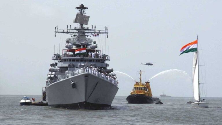 इंडियन नेवी चलाने जा रही बड़ा फायरिंग अभ्यास, जारी की वॉर्निंग