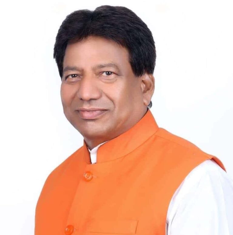 मोदी सरकार किसानों का जीवन बदलने के लिए संकल्पित है -विधायक गोपालसिंह इंजीनियर