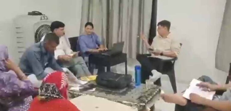 एसीबी की टीम ने तहसीलदार को 25 हजार की रिश्वत लेते किया गिरफ्तार