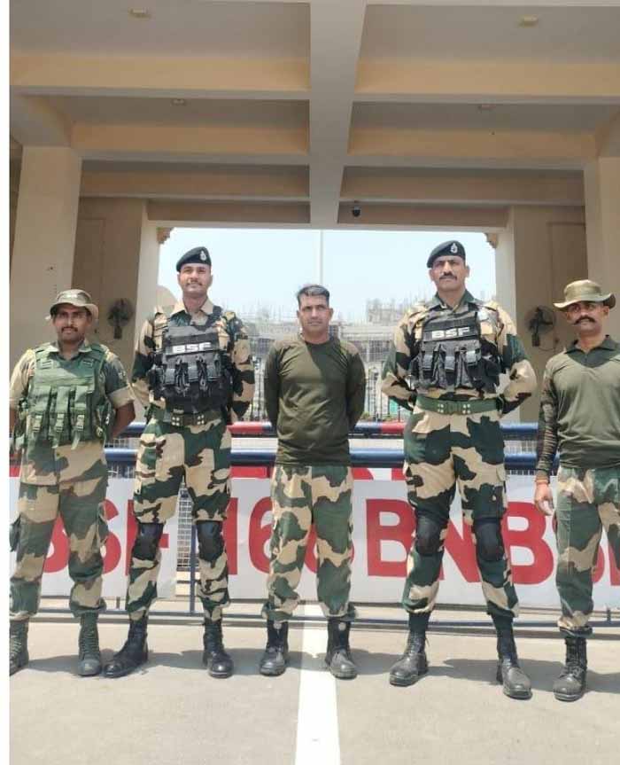 भारत लौटे बीएसएफ जवान पूर्णम कुमार शॉ ने सुनाई आपबीती, सोने तक नहीं देते, जासूसों की तरह टॉर्चर