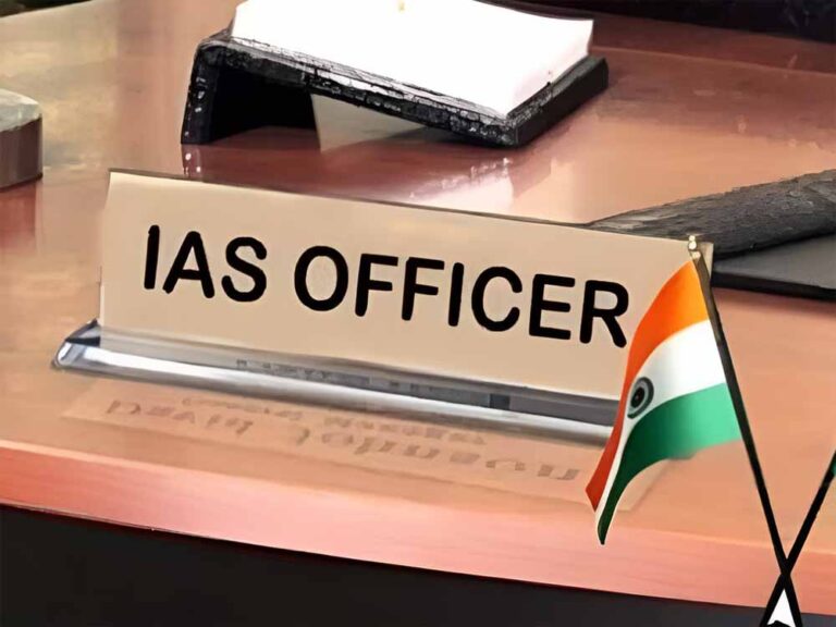 पटना के जिलाधिकारी सहित 18 जिलों के डीएम बदले गए, त्याराजन पटना के नए जिलाधिकारी, हुआ बड़ा प्रशासनिक फेरबदल