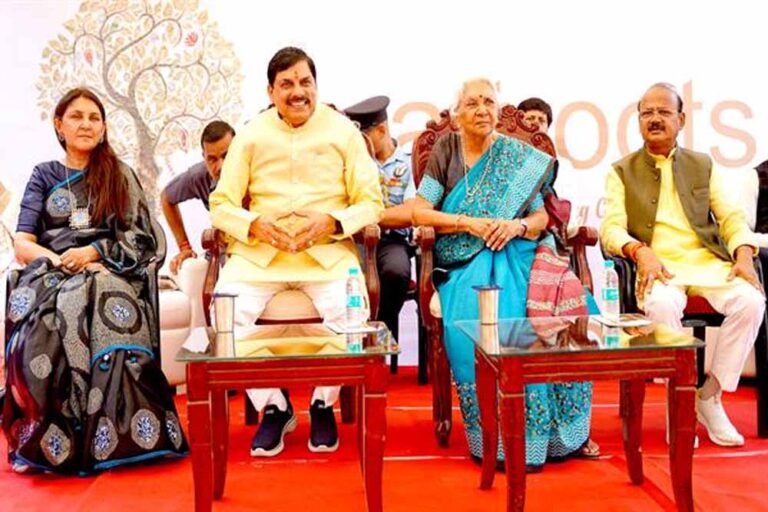 पारम्परिक शिल्पकला, आत्मनिर्भरता व स्वावलंबन का आधार है : मुख्यमंत्री डॉ. यादव