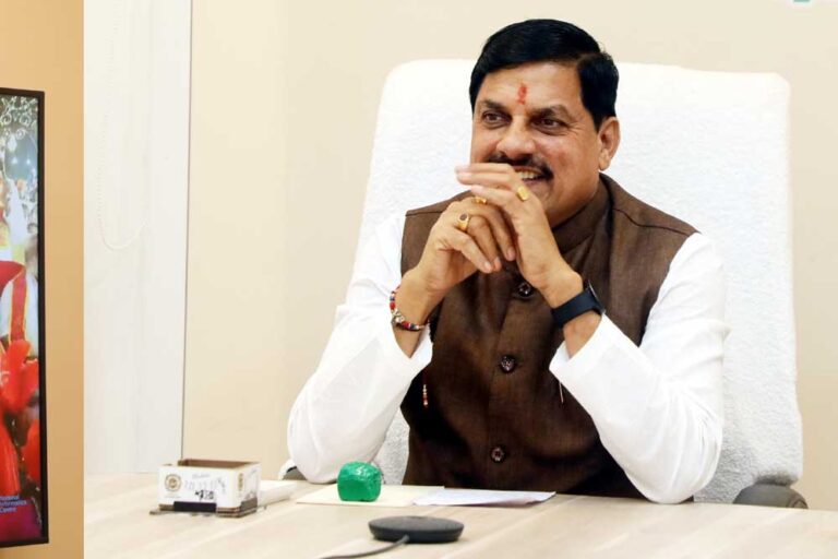 आर्थिक रूप से कमजोर परिवारों के हमेशा साथ है हमारी सरकार : मुख्यमंत्री डॉ. यादव