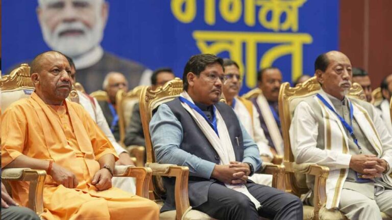 दिल्ली में NDA की बैठक से निकले बड़े संदेश- जातिगत जनगणना का समर्थन और ऑपरेशन सिंदूर को सैल्यूट