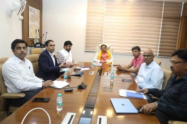 उप मुख्यमंत्री शुक्ल से ट्रिवीट्रॉन हेल्थकेयर के प्रतिनिधि मंडल ने की सौजन्य भेंट