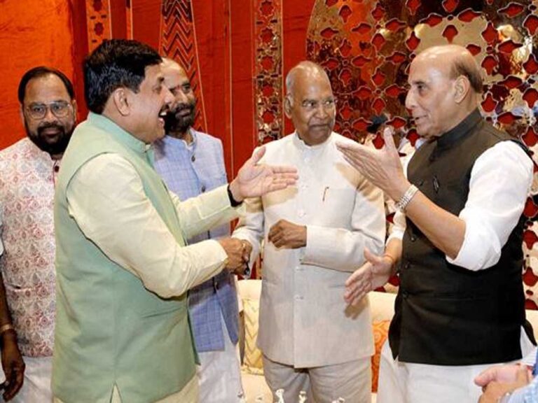 मुख्यमंत्री डॉ. यादव नई दिल्ली में विवाह समारोह में शामिल हुए