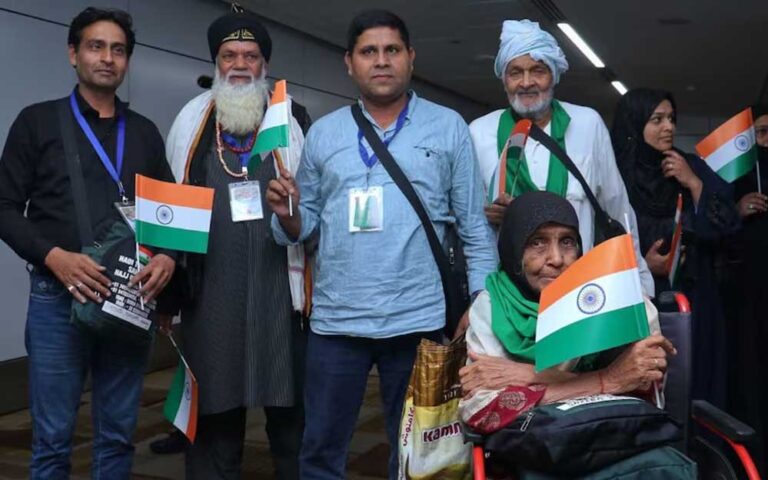 युद्ध में फंसे ईरान से भारत लौटे 290 भारतीय, परिवार को देखकर नम हुईं आंखें, लगाए हिंदुस्तान जिंदाबाद…