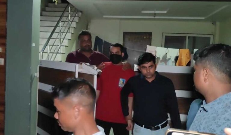 राजा रघुवंशी मर्डर केस: शिलोम के घर से मिले सोनम का लैपटॉप और गहने, आज भी इंदौर में जांच करेगी मेघालय पुलिस