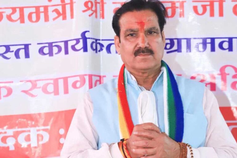 जो अपने पूर्वजों का सम्मान नहीं कर पाया, वो देश क्या चला पाएगा : गौतम टेटवाल