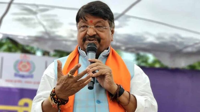 मंत्री विजयवर्गीय का सामाजिक बदलाव पर कटाक्ष बोले – कम कपड़े वाली लड़कियां मुझे अच्छी नहीं लगती