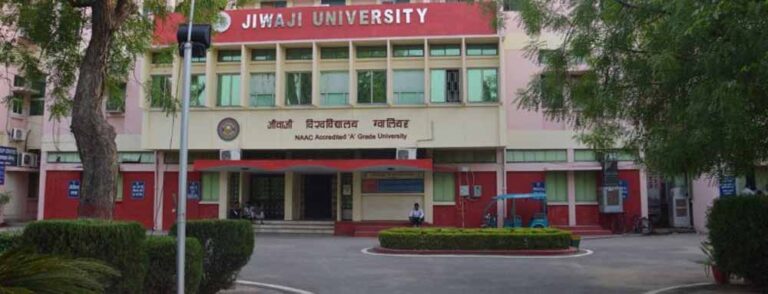 हम टॉपर थे, फिर भी फेल कर दिया! – रिजल्ट गड़बड़ी पर Jiwaji University में बवाल
