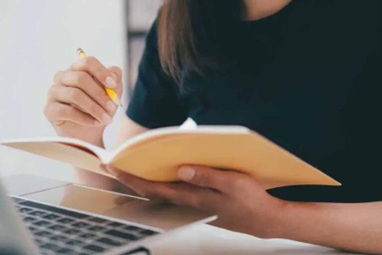 पी.जी. डिप्लोमा इन टीचिंग इंग्लिश पाठ्यक्रम के लिए आवेदन आमंत्रित