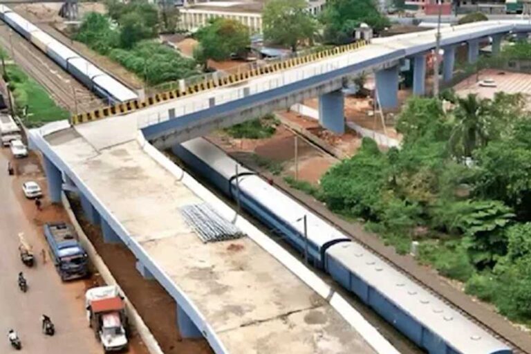 मापदंड अनुसार ब्रिज परियोजनाओं के डिजाइन और गुणवत्ता पूर्ण निर्माण के लिए लोक निर्माण विभाग संकल्पित