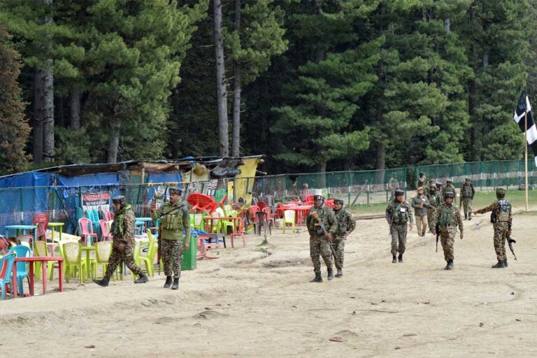 चश्मदीद का खुलासा : पहलगाम में 26 लोगों की हत्या के बाद आतंकियों ने मनाया था जश्न