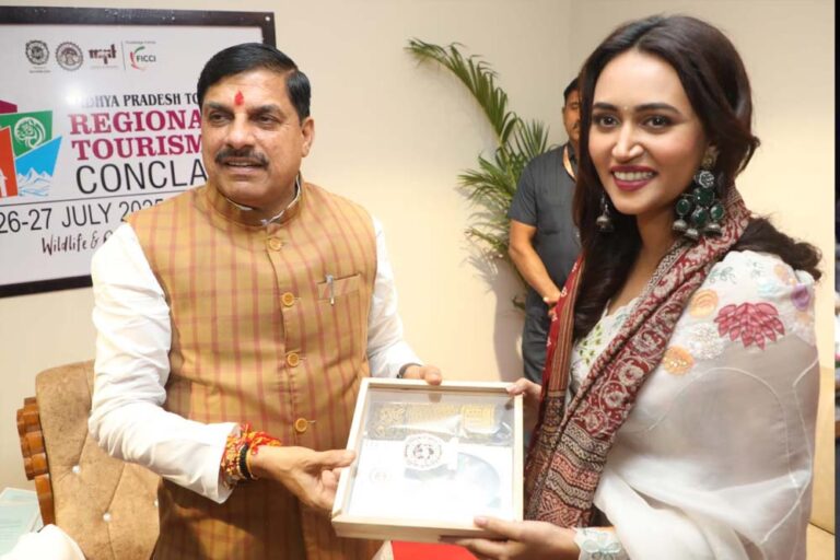 पर्यटन को मिली नई उड़ान, टूरिज्म कॉन्क्लेव में मिले 3000 करोड़ से अधिक के निवेश प्रस्ताव : मुख्यमंत्री डॉ. यादव