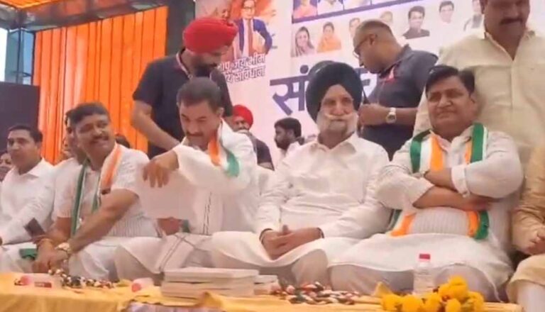 ‘संविधान बचाओ सभा’ में कांग्रेस का वार: BJP पर लोकतंत्र कमजोर करने का आरोप