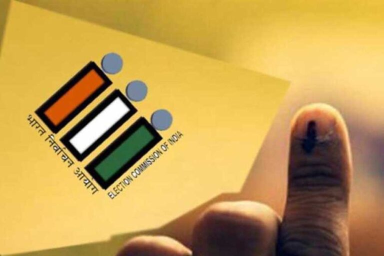 बिहार :5 करोड़ मतदाताओं को चुनाव आयोग से बड़ी राहत, कोई कागज जमा नहीं करने होंगे