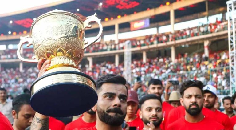RCB फैन इवेंट में मची भगदड़, कर्नाटक सरकार ने विराट कोहली तक को ठहराया ज़िम्मेदार