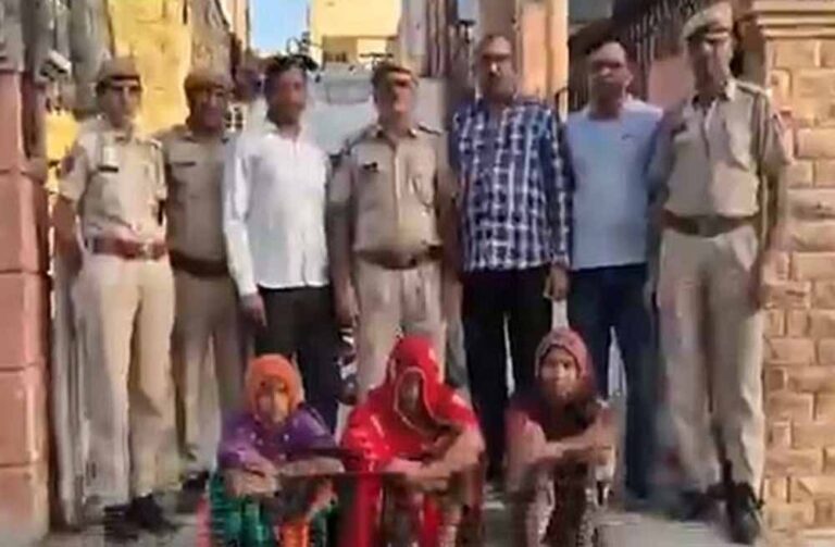 हजारों की खरीदारी की आड़ में लाखों की चोरी, मोगिया गैंग की तीन महिलाएं गिरफ्तार