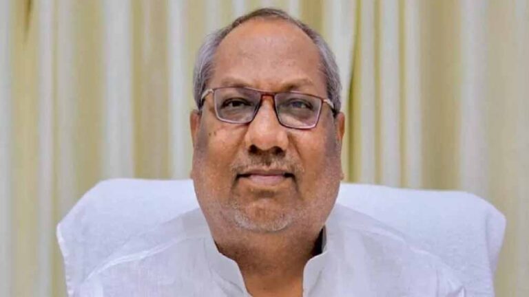 दिल्ली अधिवेशन के बाद लखनऊ में संगठनात्मक बदलाव की पहली बैठक : डॉ संजय निषाद