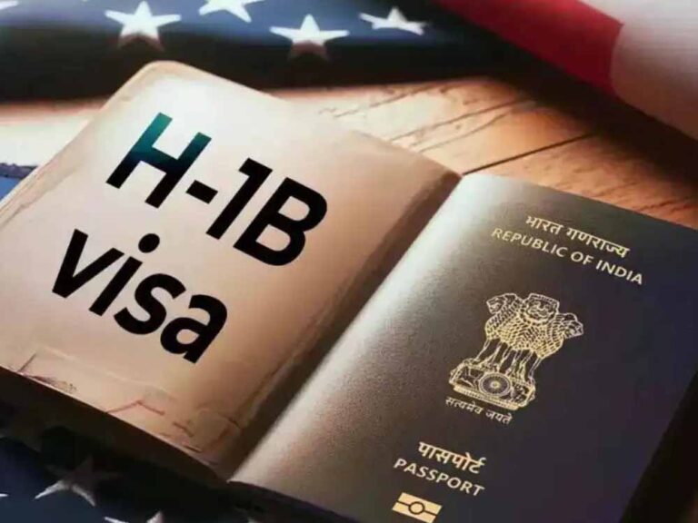 ट्रंप सरकार की सख्ती: 5.5 करोड़ वीजा होल्डर्स पर नजर, नियम तोड़ने पर होगा कैंसिल