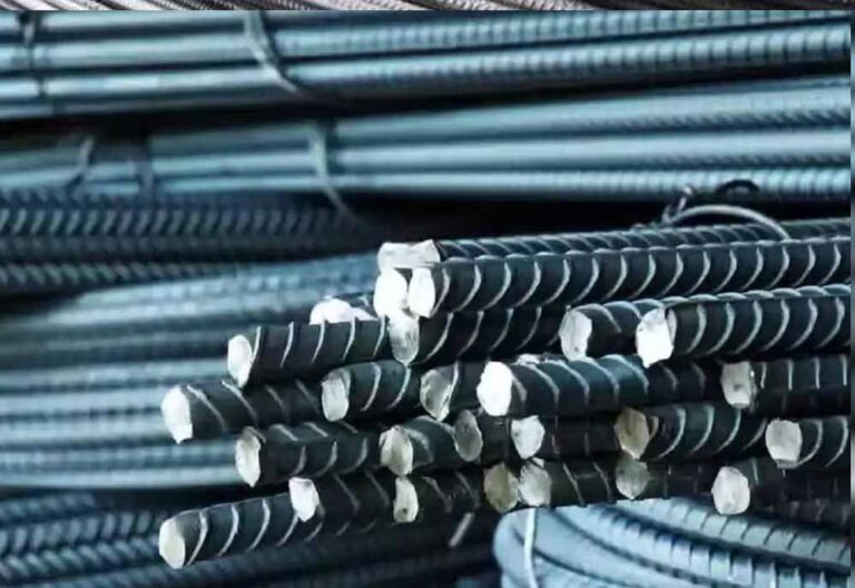 घर बनाने वालों के लिए राहत: सरिया की कीमतों में हुई बड़ी गिरावट