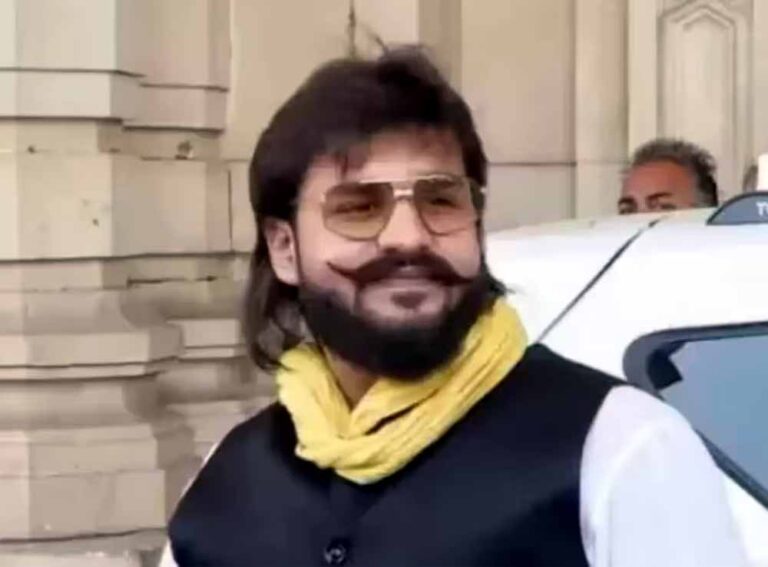 मुख्तार अंसारी के बेटे अब्बास को बड़ी राहत, मऊ सीट पर नहीं होगा उपचुनाव