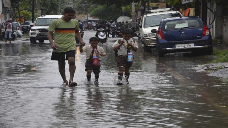 बिहार में भारी बारिश का अलर्ट: आज से 4 सितंबर तक बरसेंगे बादल