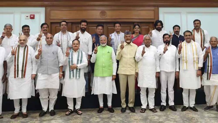दागी नेताओं को हटाने वाला बिल अटका! NDA ने पार किए दो रोड़े, तीसरे पर पेच फंसा
