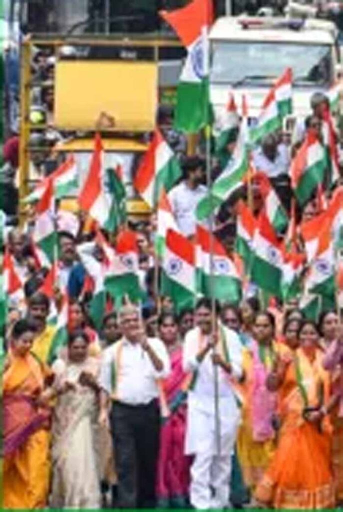 आजादी की तारीख में बदलाव: क्यों मिली आजादी 15 अगस्त 1947 को, न कि 30 जून 1948 को?