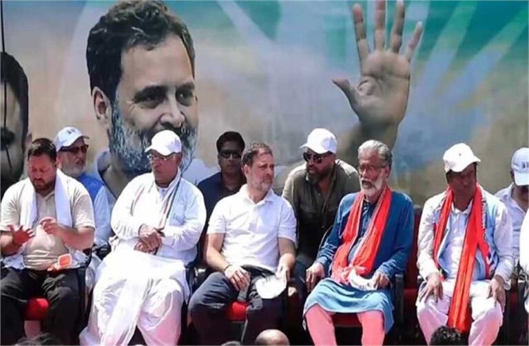 पटना में राहुल-तेजस्वी की वोट अधिकार यात्रा पर रोक, गांधी मैदान में विपक्ष का शक्ति प्रदर्शन