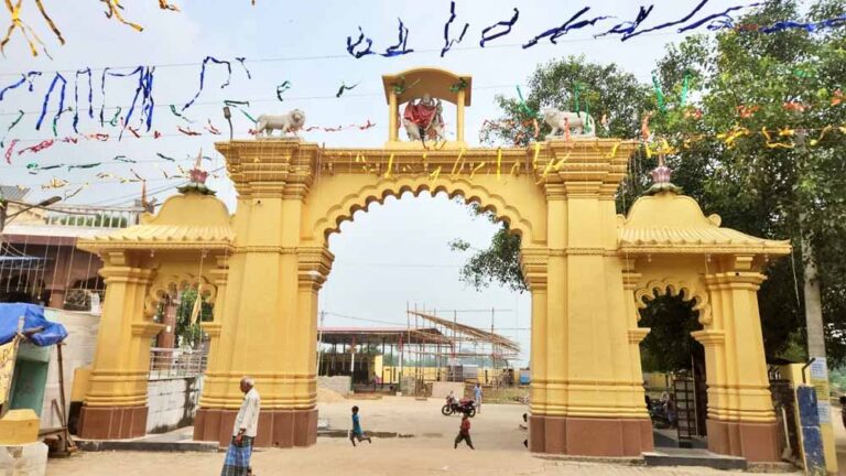 बिहार का अनोखा मंदिर: नौ दिन महिलाओं का प्रवेश वर्जित, नौवीं शताब्दी से जुड़ी परंपरा