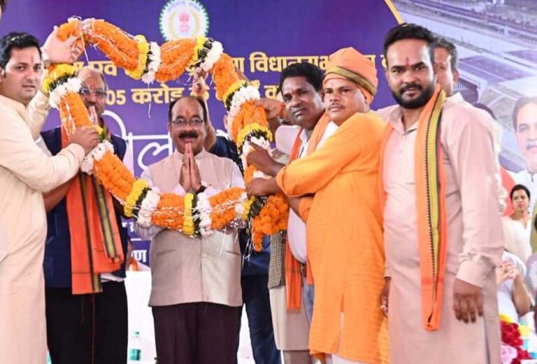 रायपुर : उप मुख्यमंत्री  अरुण साव 117 करोड़ से अधिक की लागत के तीन वृहद पुलों का किया शिलान्यास