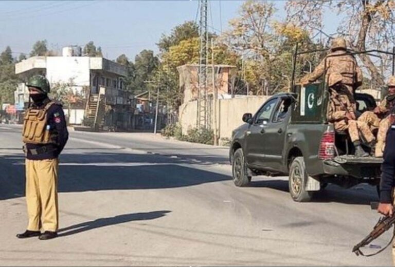 पाकिस्तान के क्वेटा में सैन्य ठिकाने पर आत्मघाती हमला, 10 की मौत, 32 घायल