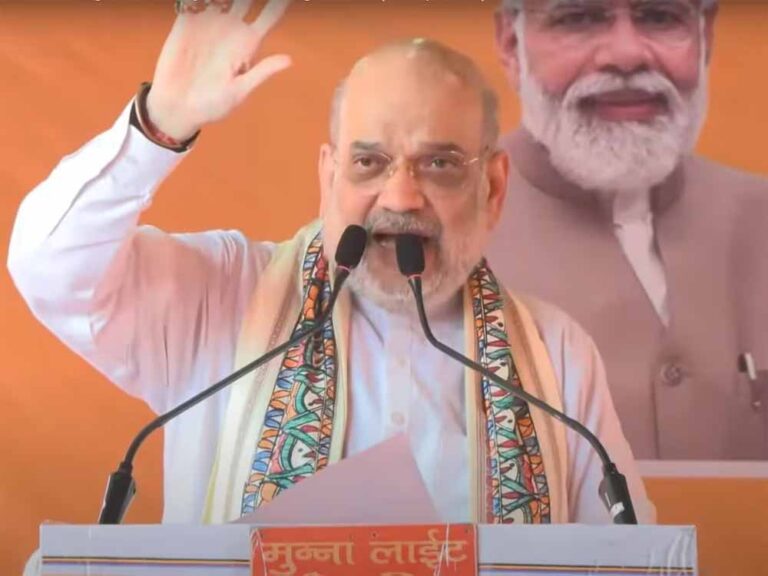 अमित शाह का हमला: राहुल गांधी पर तंज, ‘वोटर अधिकार नहीं, घुसपैठिया बचाओ यात्रा’